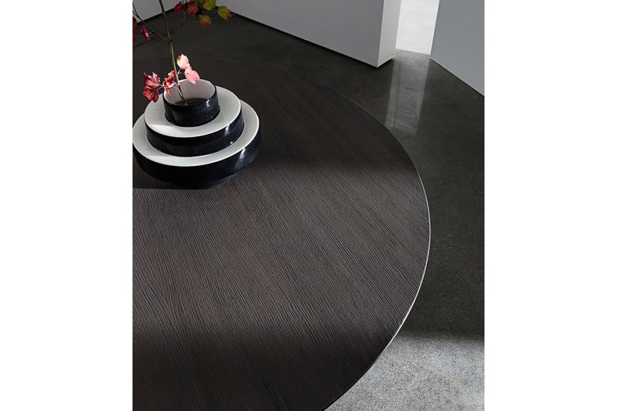 Jídelní stůl Totem