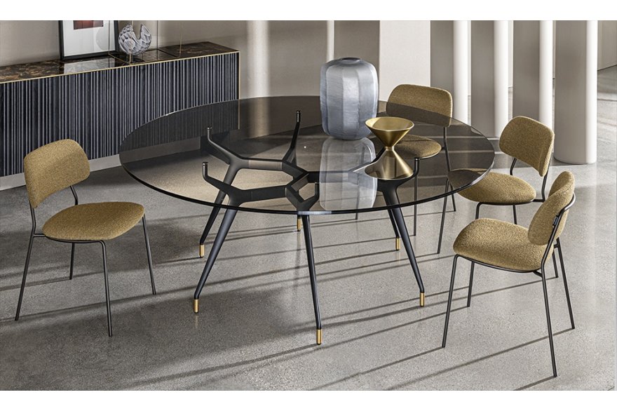 Jídelní stůl Arkos