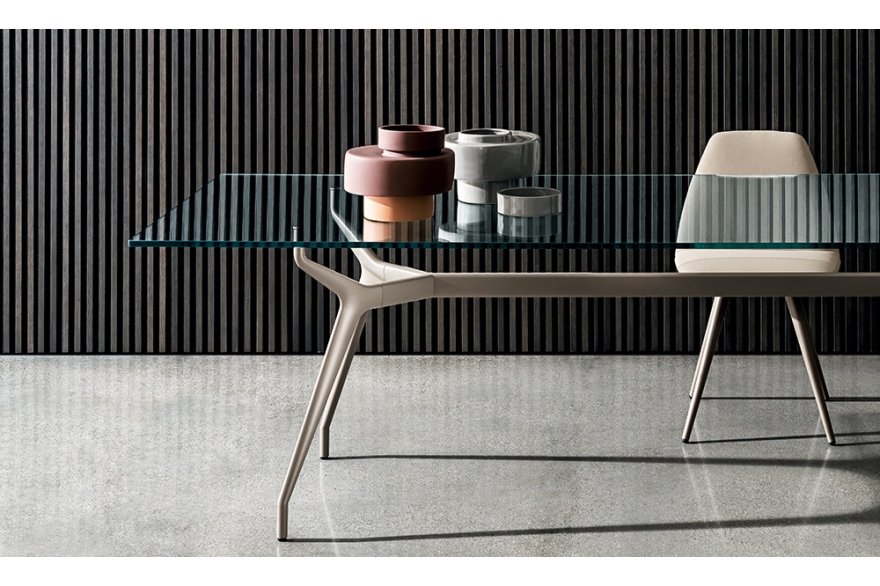 Jídelní stůl Arkos