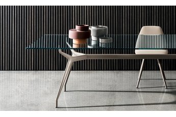 Jídelní stůl Arkos