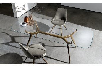 Jídelní stůl Arkos