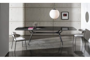 Jídelní stůl Arkos