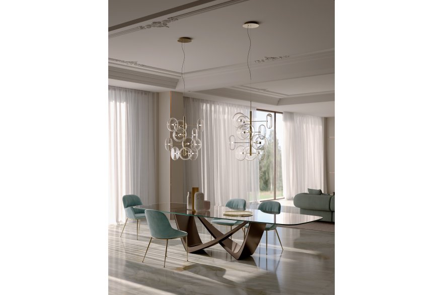 Jídelní stůl Bach